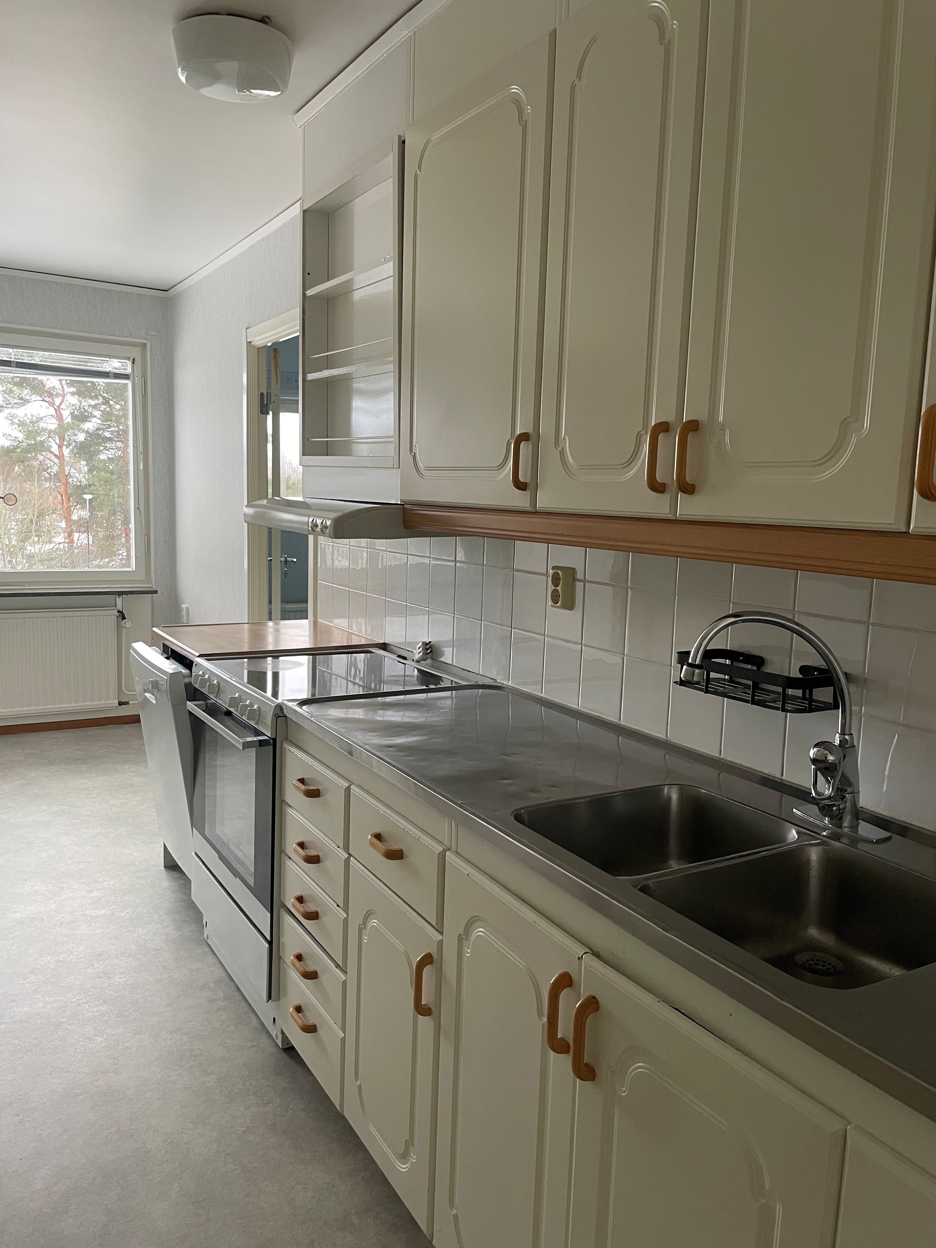 /Global/DisplayMultimediaDescription.ashx?guid=8eb3db21-5084-4a2e-9a40-54df72e4e888