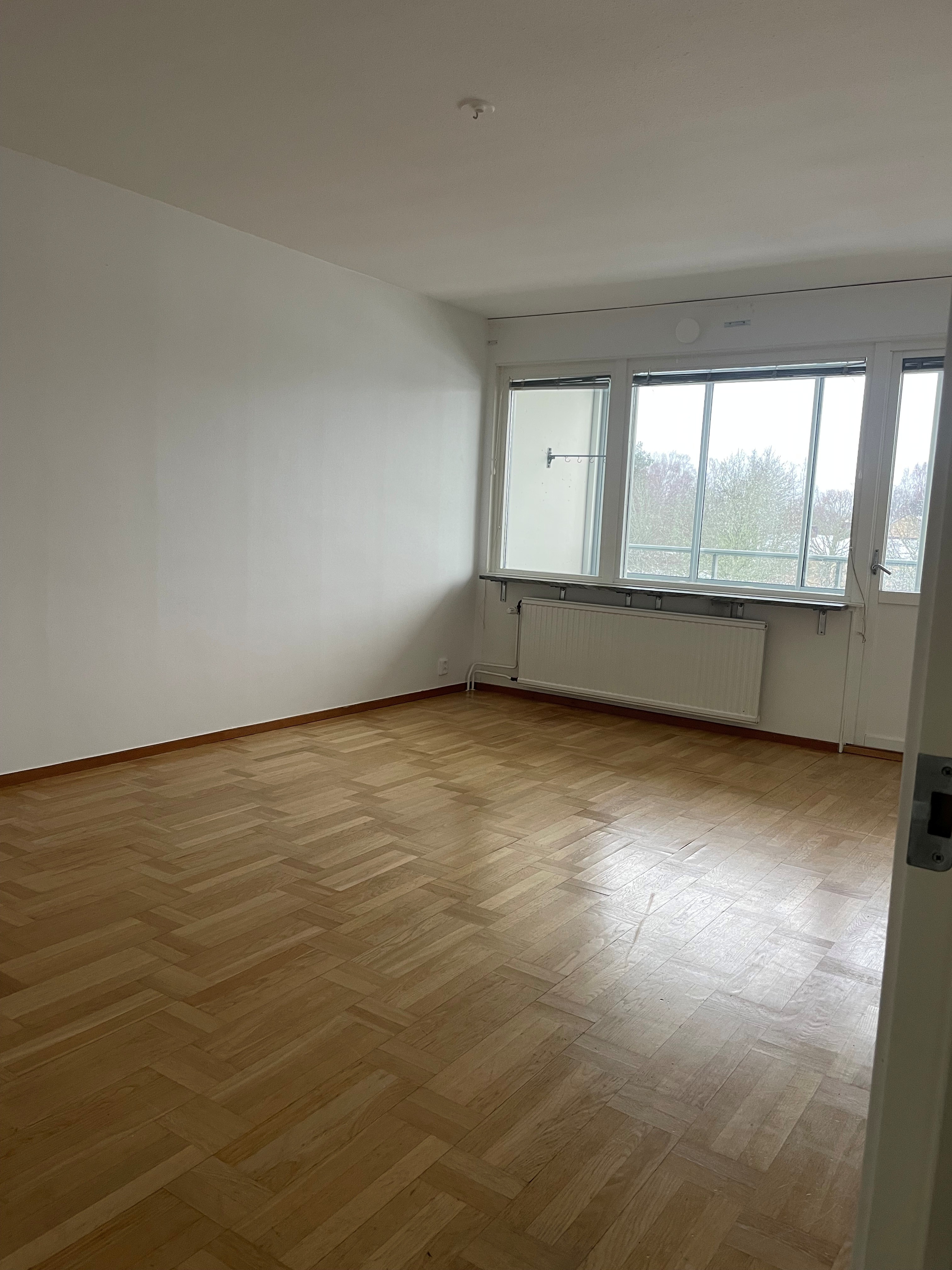 /Global/DisplayMultimediaDescription.ashx?guid=c4aea3e8-4ff9-4345-a748-17d686d5166b